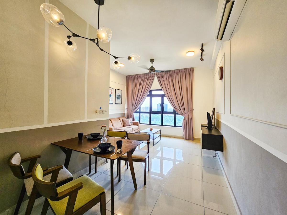 Meridin Medini Suite By Nest Home【Legoland】 Nusajaya  Exterior foto